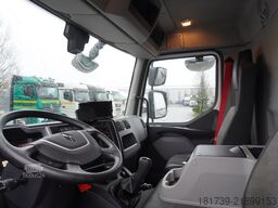 Renault D210 12T / Bitemperature Refrigerator /
