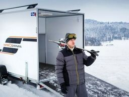 BLYSS Speedcaravan 500x200x200cm Koffer 2700kg zGG