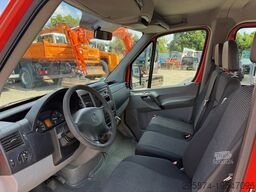 Mercedes-Benz 311 Sprinter Pritsche DOKA AHK
