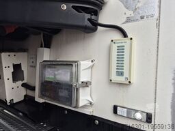 KRONE SZ Carrier Vector 1950 *+-30°*Rolltor/Smartboard