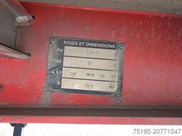 Fruehauf 2000KG DHollandia - Lifting axle - sliding door