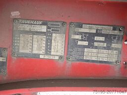 Fruehauf 2000KG DHollandia - Lifting axle - sliding door