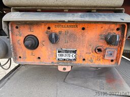 Fruehauf 2000KG DHollandia - Lifting axle - sliding door