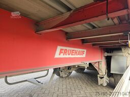 Fruehauf 2000KG DHollandia - Lifting axle - sliding door