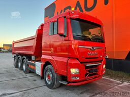 MAN TGX 35.500 8x4*4 BOX L=6232 mm