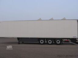 SCHMITZ CARGOBULL SKO 24/CARRIER 1550/DOPPELSTOCK/BLUMEN 258tsd km