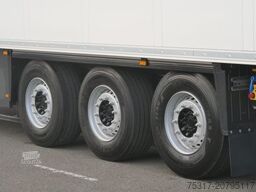 SCHMITZ CARGOBULL SKO 24/CARRIER 1550/DOPPELSTOCK/BLUMEN 258tsd km