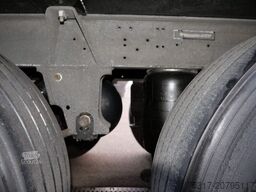 SCHMITZ CARGOBULL SKO 24/CARRIER 1550/DOPPELSTOCK/BLUMEN 258tsd km