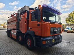 MAN 41.414 F2000 8x4 Holzmann HKS 32/18000 VH Tank