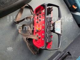 DAF 95XF / 8X4 / 35m Kran Palfinger PK90002 / WINCH