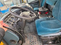 DAF 95XF / 8X4 / 35m Palfinger Kran PK 90002 / Winch