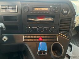 Mercedes-Benz Actros 2045 S 4x2 Tractor Head