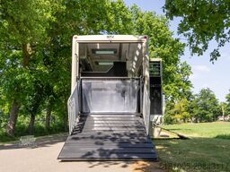 Scania S500  New Scania S500 STX! 6 horses plus living...