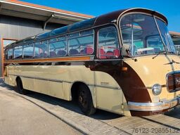 SETRA Kässbohrer Setra S 11