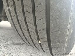 MAN TGX 26.440 6X2 HIAB Kran mit 7 Ausschübe