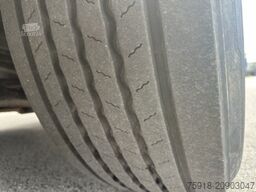 MAN TGX 26.440 6X2 HIAB Kran mit 7 Ausschübe