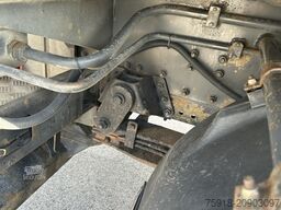 IVECO Trakker, Kipper Kran