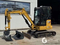 Escavatore gommato Caterpillar 302.7 CR