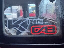 Nissan KING CAB **4X4-2500DIESEL**