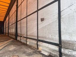 Krone Curtainsider / Planenauflieger
