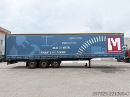 Krone Curtainsider / Planenauflieger