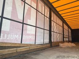 Krone Curtainsider / Planenauflieger