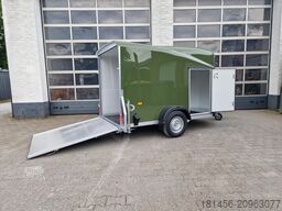 Cheval Liberte Debon Poly Cargo 1300 grün Seitentür Ram