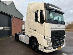 Volvo FH 460 - 2x Tank - Smart Tacho - VEB - APK/TUV/...