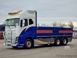 Volvo FH 16.750 Globetrotter XL 6x4 - Sideboards - 4...