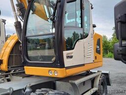 LIEBHERR A914 Compact