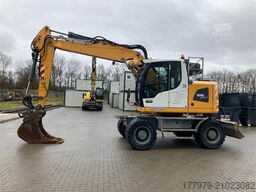 LIEBHERR A918 Compact Litronic