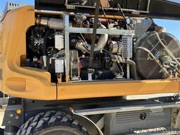 LIEBHERR Mobilbagger Compact A916 G6.0D