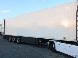 Schmitz Cargobull SKO 24 Rohrbahn Liftachse Carrier Vector HE19