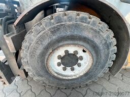 JUNGHEINRICH DFG540s Duplex hydr. Zinken Drehgerät