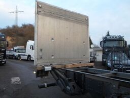 DAF XF 410 SUPER SPACE CUP/  2 STÜCK !!