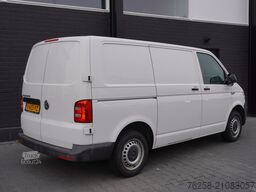 Volkswagen Transporter 2.0 TDI EURO 6 - Airco - Navi - Cru...