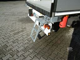 SCHMITZ CARGOBULL Doppelstock, Trennwand, Pharma, Miete ab ¤ 1284