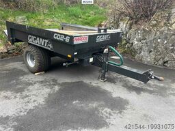 Gigant Wheel Machine Trailer