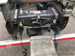 Renault T