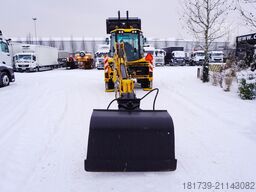 JCB 4CX PRO Backhoe Loader / Joysticks/2023