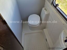 KNAUS Sport 450 TF Franzbett - Nr. 23  (8)