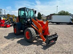 KOMATSU WA 100 M-8 E0 Radlader 33.000 Euroadapter