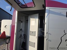 Cheval Liberté Touring Country 2,6t berry Sattelschrank