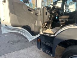 MERCEDES-BENZ Atego 1224 Kipper Kran Hiab XS 077 AHK Klima