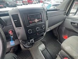 VOLKSWAGEN Crafter Kasten 30 kurz L1H1