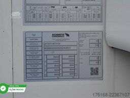SCHMITZ CARGOBULL SKO FP 60 ThermoKing SLXi 300