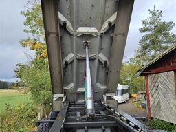 Maur Triple Axle Trailer – Newly Overhauled!