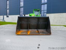 Unbekannt Merlo Schaufel