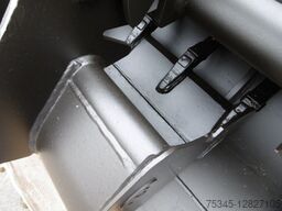  Tieflöffel kein Kubota kein Liebherr kein Yanmar