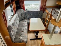 HOBBY 650 KMFE Etagenbetten Festbett Vorzelt Mover